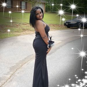 Meet your Posher, Crystal